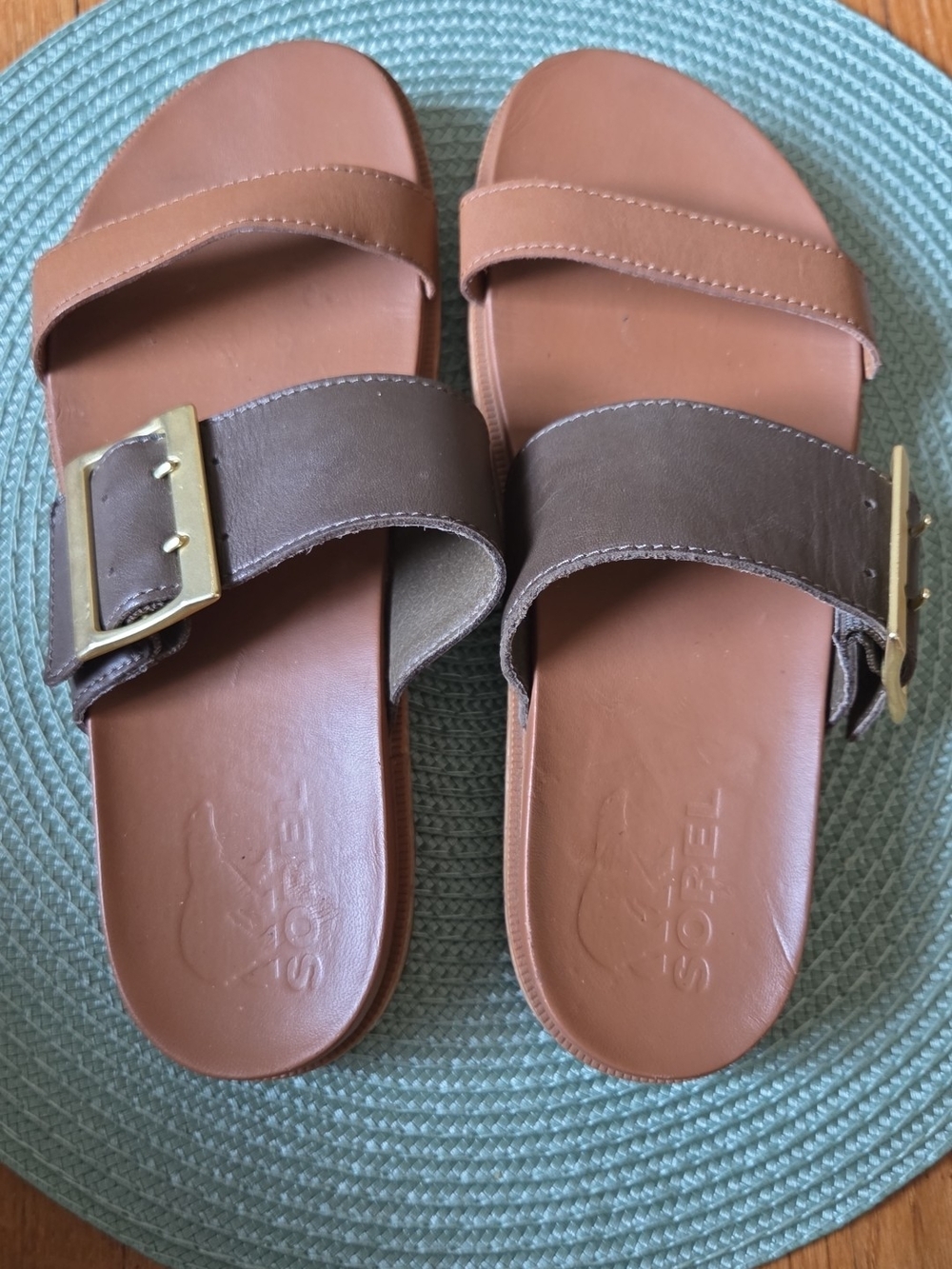 Sorel Two-Tone Brown Leather Slide Sandals with Gold Buckle